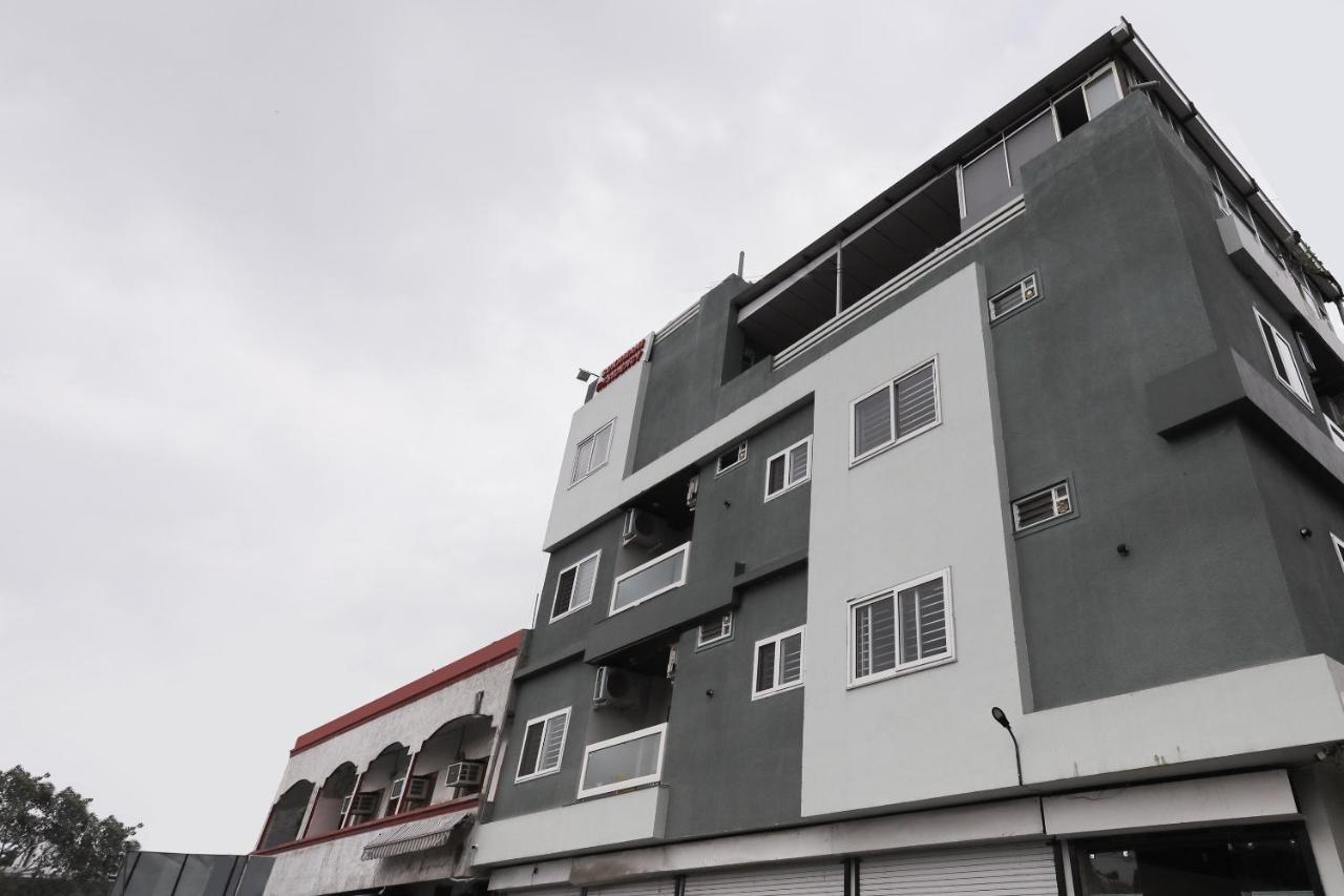 ホテルOyo 60577 Sukhmani Residency インドール エクステリア 写真