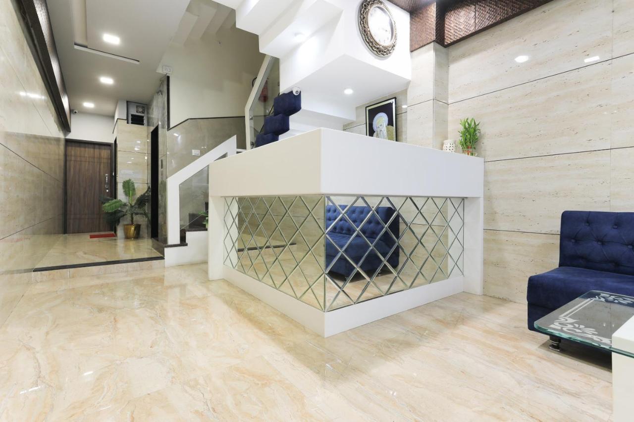ホテルOyo 60577 Sukhmani Residency インドール エクステリア 写真